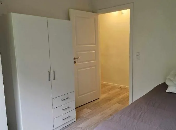 Habitación en casa particular Enkeltvaerelse Med Faelles Badevaerelse